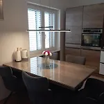 Apartman Family Time Split